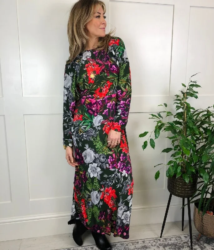 Garden Floral Batwing Midi Dress