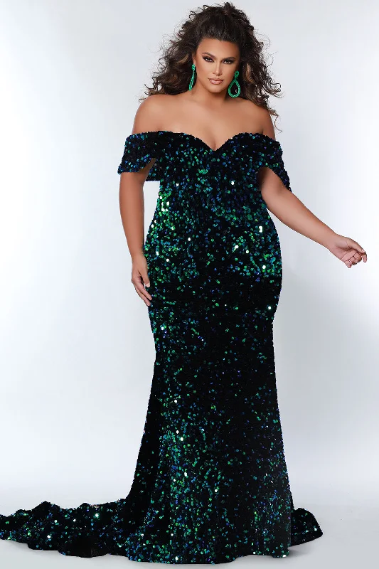 Chassis Plus Size Mermaid Evening Gown