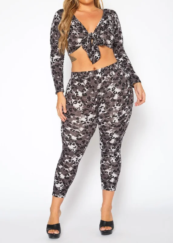 HI Curvy Plus Size Women Leopard Print Tie Front Crop Top & Leggings Sets