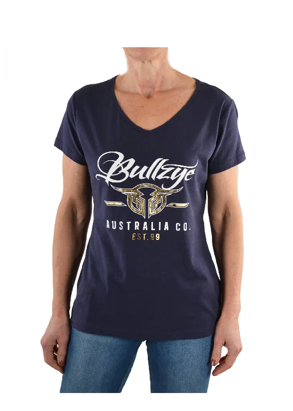 B1S2502090 Bullzye Women's Code V Neck Tee Navy