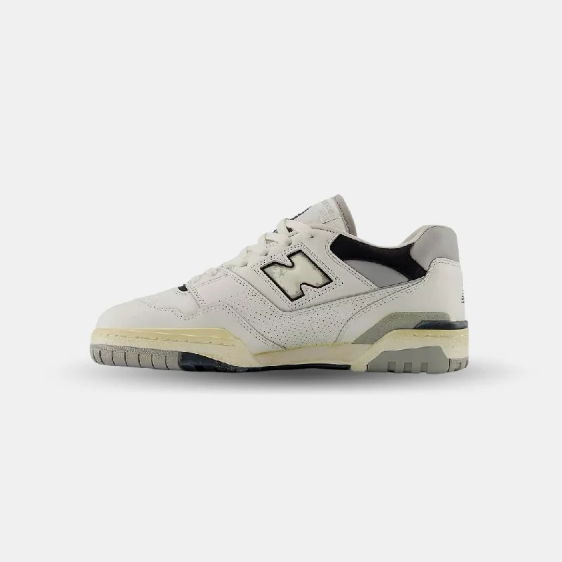 New Balance 550 Sea Salt Concrete Black