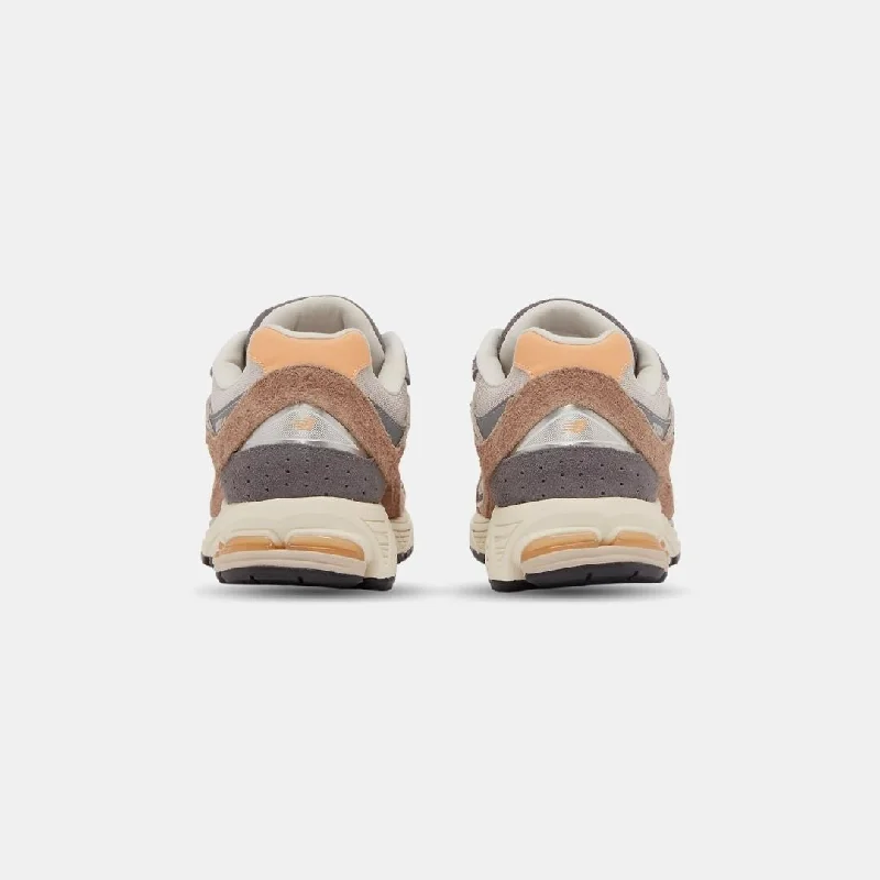 New Balance 2002R Mushroom Hazy Peach