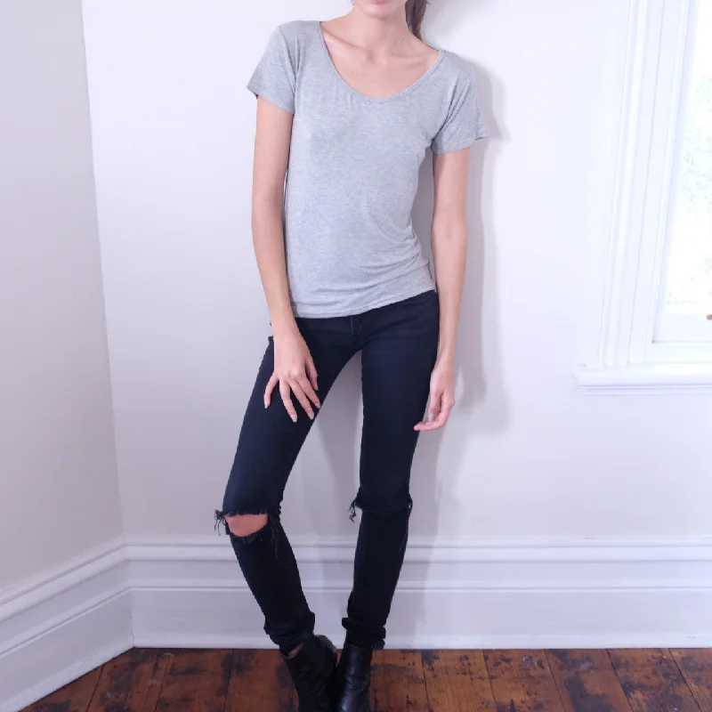 Basic V Neck Soft Tee